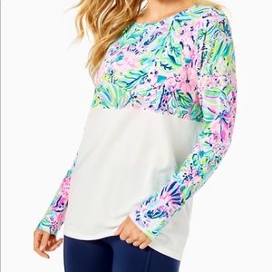 Lilly Pulitzer XL Finn top in Lilly’s Favorite Things